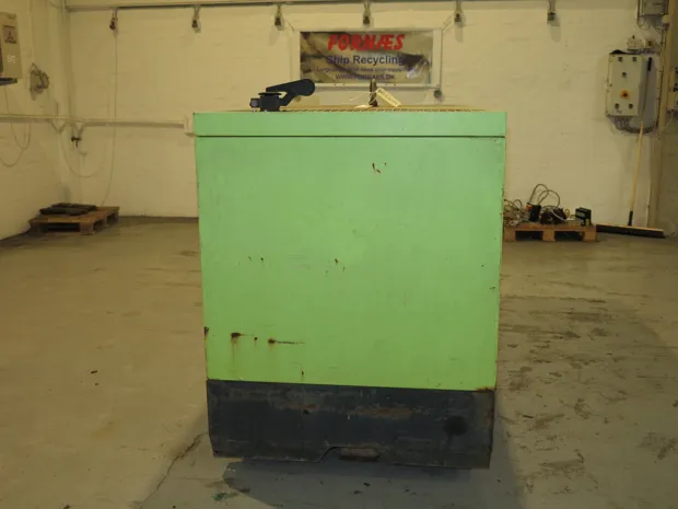 Image 2 of 10 - Deutz