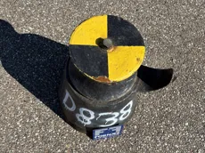 D838