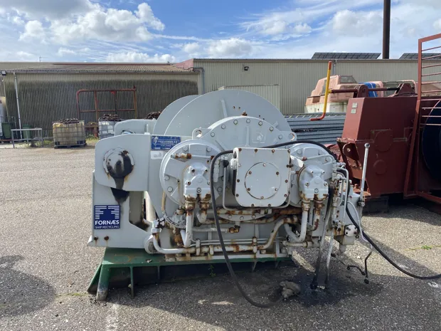 Image 3 of 8 - Trawl winch