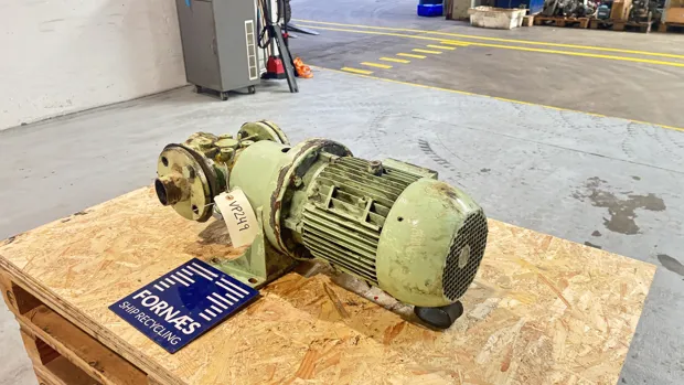 Image 2 of 9 - Kral - KF74.3A1A59AKU