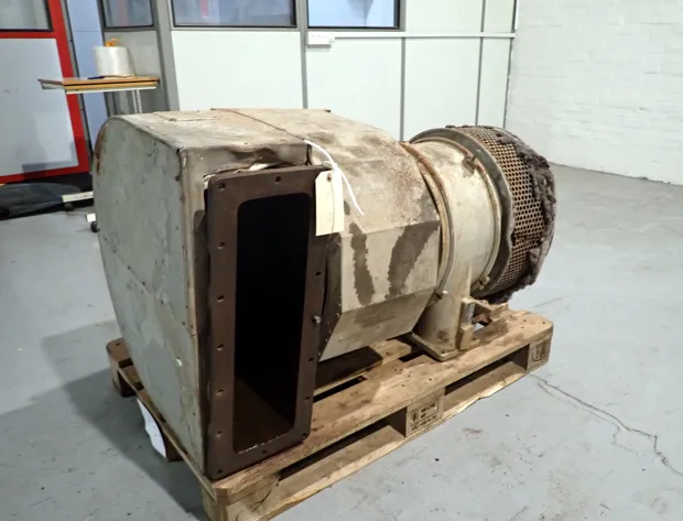 Image 2 of 5 - MAN B&W-SsangYong - NR 20/R149