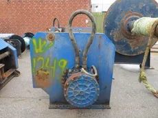 Split winch