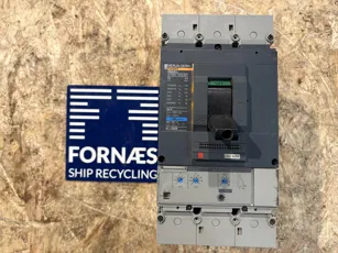 Merlin Gerin - Compact