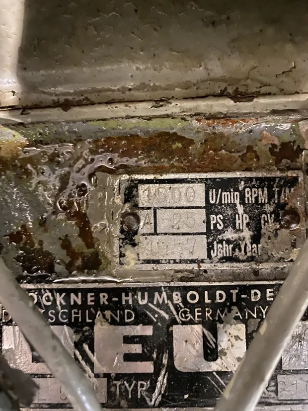 Image 8 of 10 - Deutz - A2L 514