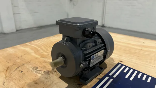 Image 2 of 7 - Dutchi Motors - DMA 71K4