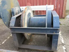 Trawl winch
