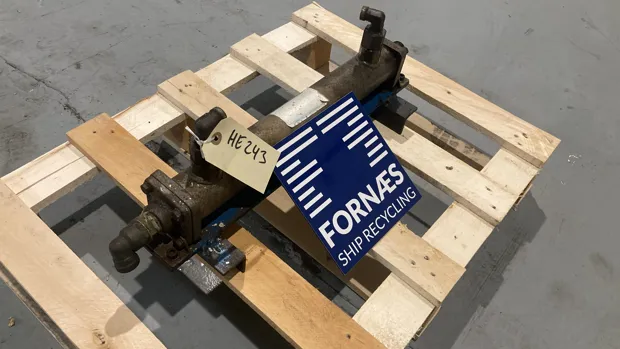 Image 3 of 6 - Universal hydraulik - No plate