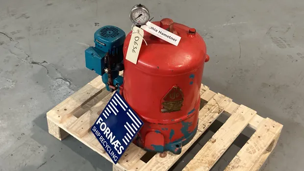 Image 3 of 7 - CJC - HDU 27/27 M85