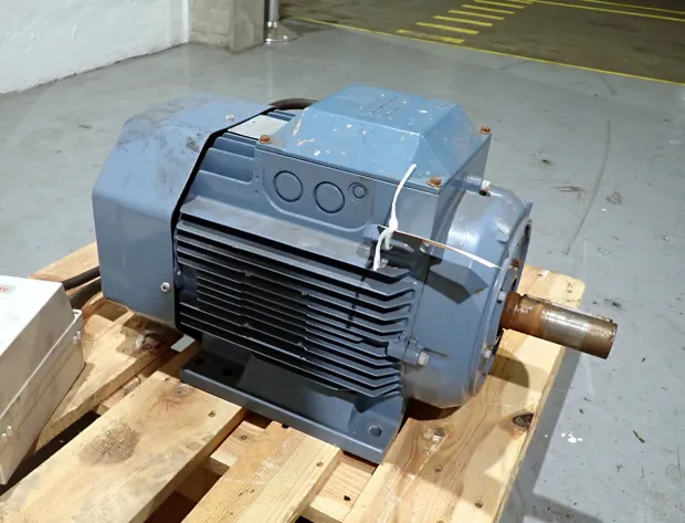 Image 3 of 4 - ABB - M2AA 160 L