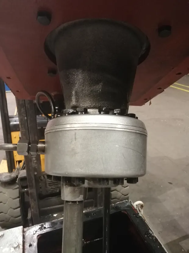 Image 6 of 8 - HS104