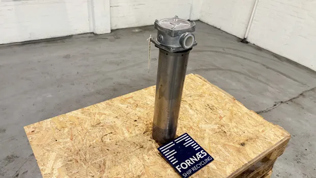 Image 5 of 8 - Parker - 2032030024