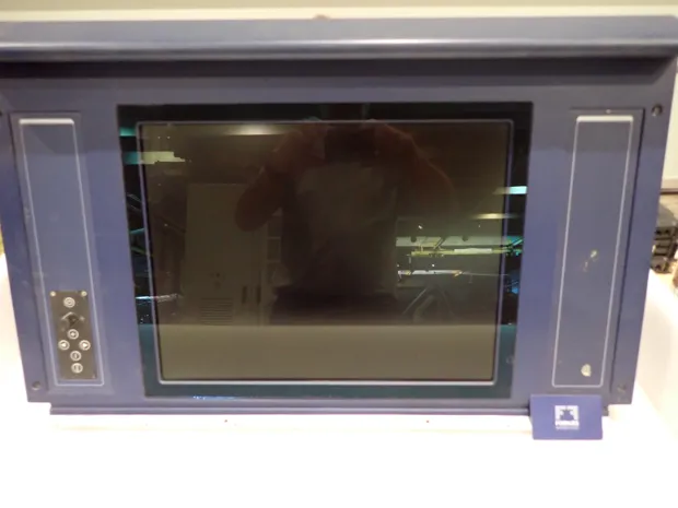 Image 1 of 3 - HATTELAND   - Display  Product 20,1 inch