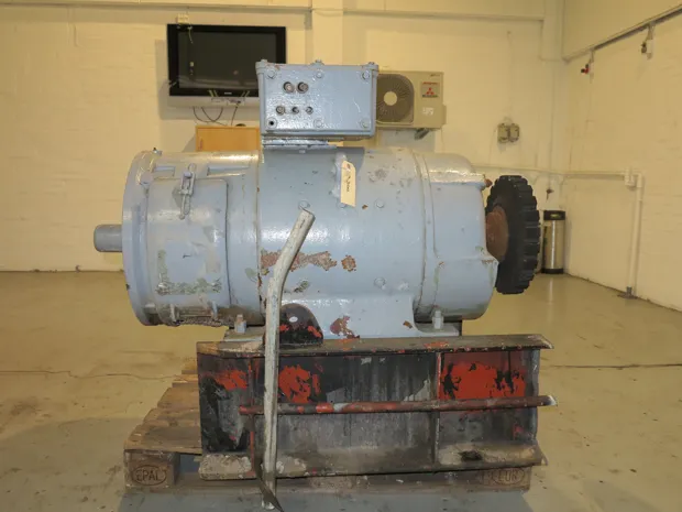 Image 1 of 5 - Indar - VN 280-L B