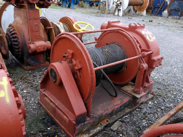 Image 1 of 7 - Wire winch