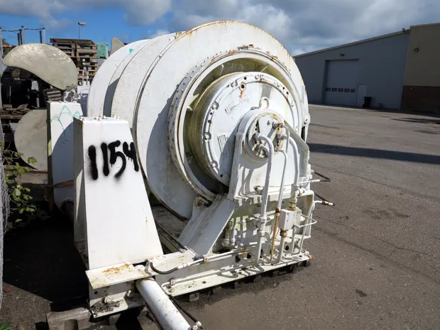 Image 2 of 7 - Trawl winch