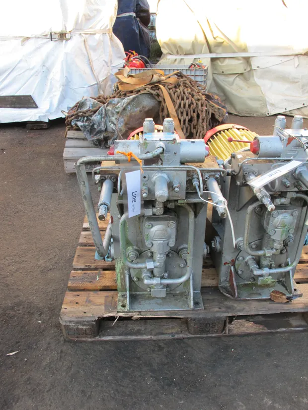 Image 4 of 6 - P43