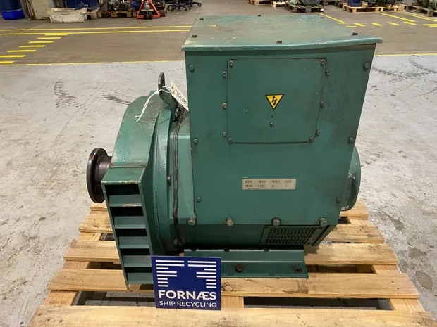 Image 3 of 6 - Stamford - UC.M274D2