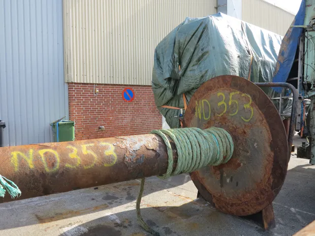 Image 4 of 7 - ND353