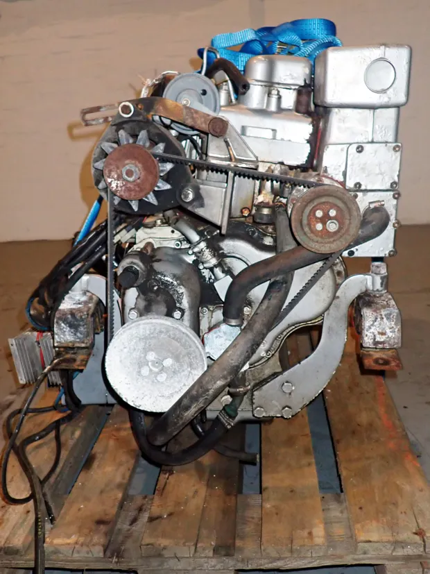 Image 2 of 4 - BMW - D50-2H453-15