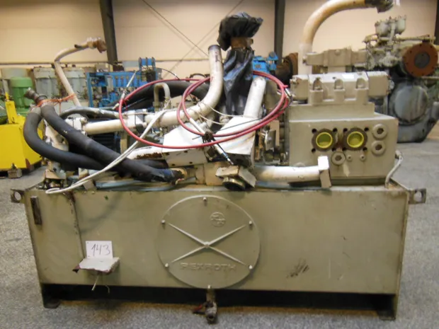 Image 1 of 4 - HS143