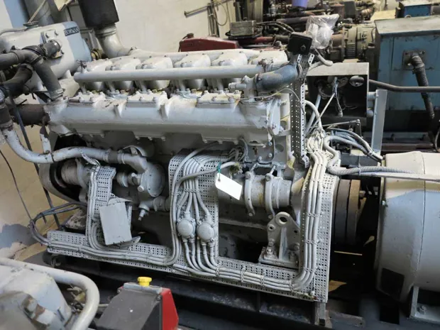 Image 4 of 8 - Mercedes