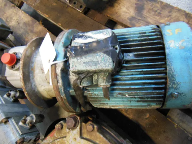 Image 2 of 2 - HP277