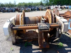 Trawl winch