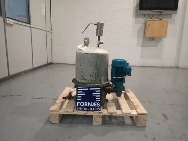 Image 1 of 7 - CJC - HDU 27/27, No plate