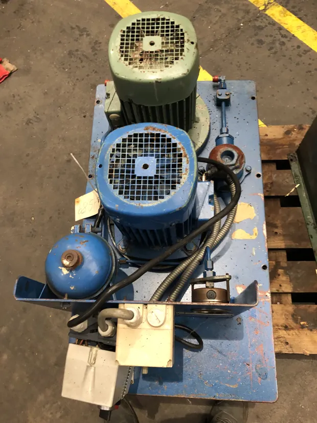 Image 5 of 10 - HS89