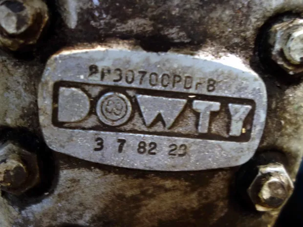 Image 4 of 4 - Dowty - 2P30700PDFB