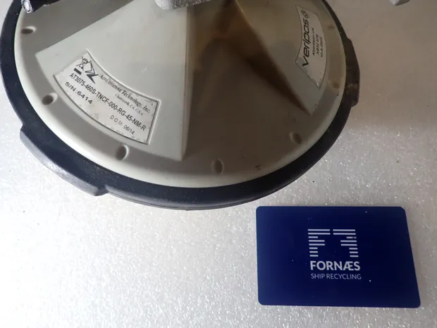 Image 2 of 2 - Veripos - AD 32 6 FE - VI -A-0025