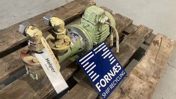 Image 2 of 5 - Kral - N15 01