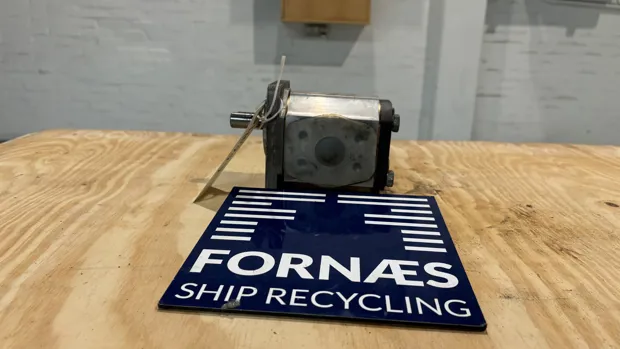 Image 1 of 7 - HP997