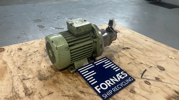 Image 6 of 9 - HP987