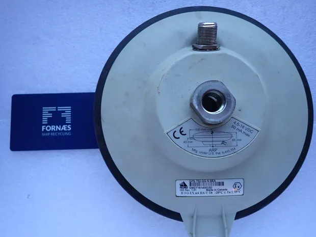 Image 2 of 2 - NOVATEL - GPS / GLONASS L1 / L2