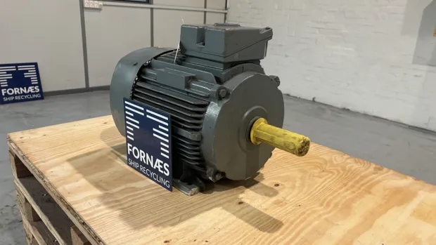 Image 4 of 9 - VEM - 408394 / 0001H K11R 160M