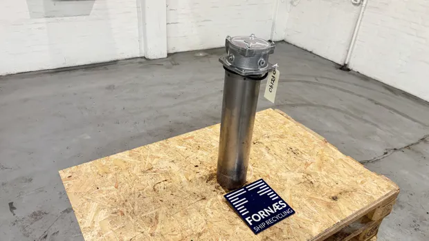 Image 2 of 8 - Parker - 2032030024