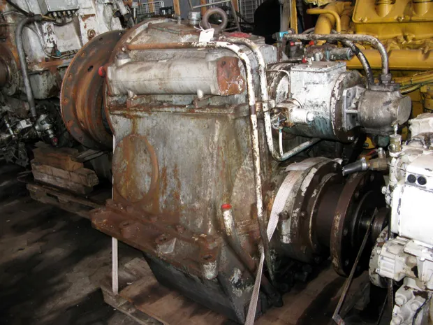 Image 2 of 3 - Ulstein - 220AG