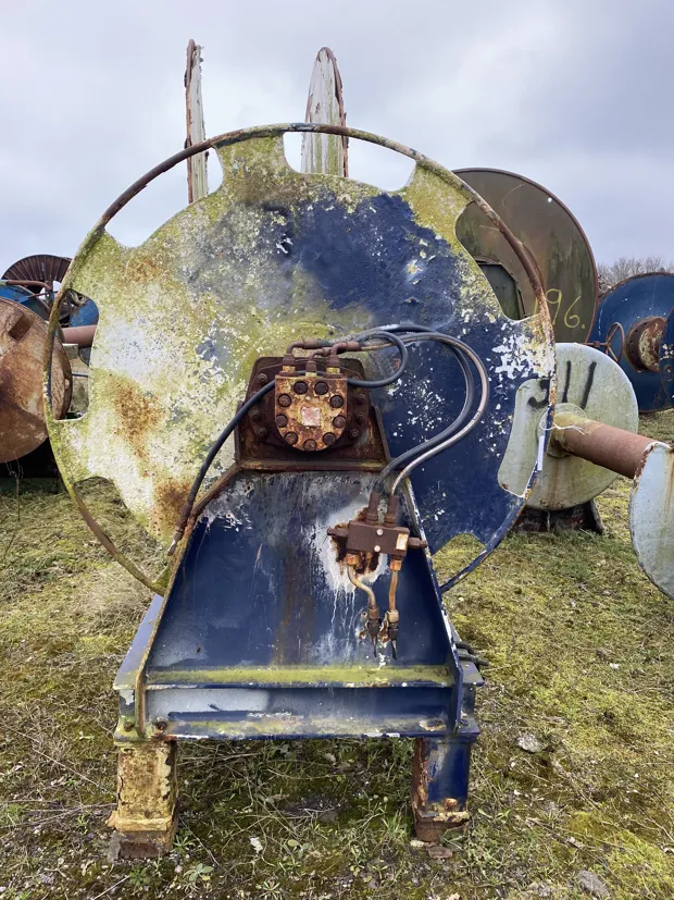 Image 2 of 4 - ND371