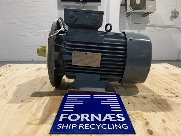 Image 1 of 5 - VEM - K11R132S4