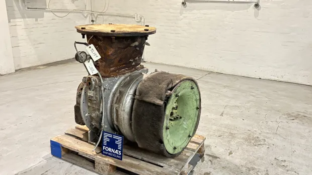 Image 3 of 8 - BBC - VTR251-2N