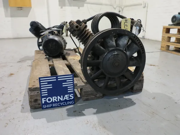 Image 2 of 6 - Espholin/Stenhøj - H2