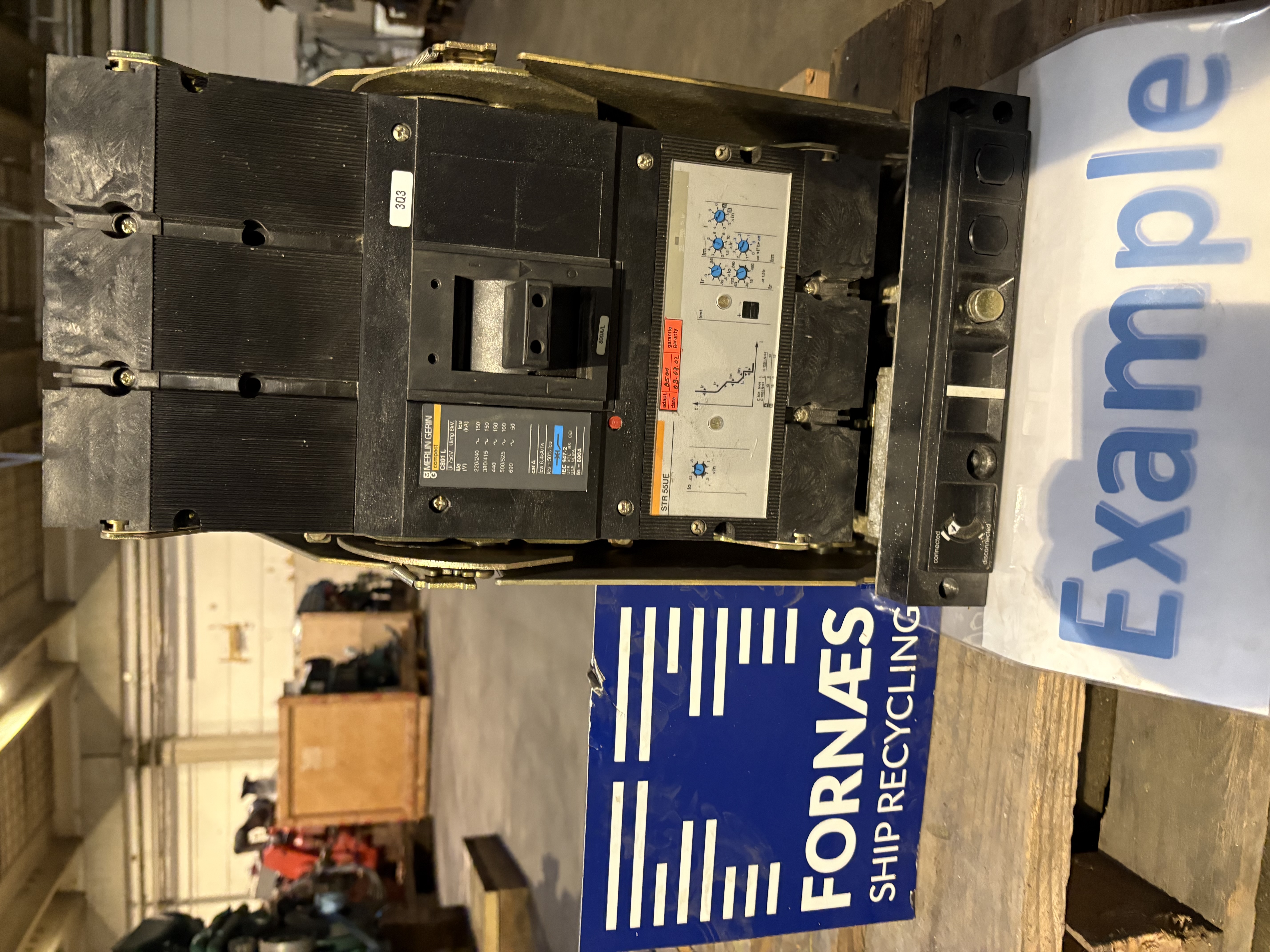 Merlin Gerin  - C801L