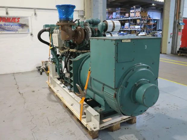 Image 6 of 10 - Volvo Penta