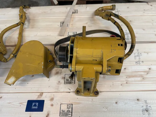 Image 7 of 11 - Caterpillar - 333-1184