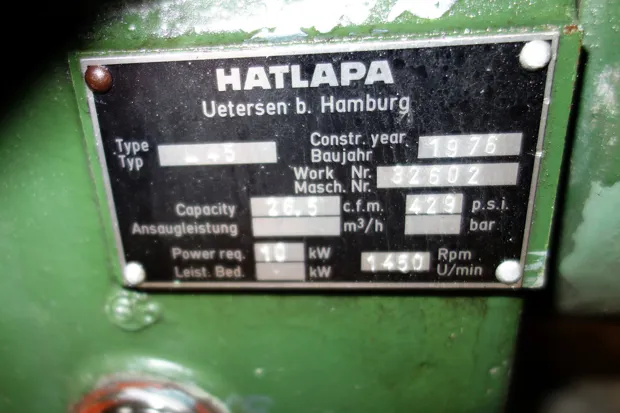 Image 5 of 5 - Hatlapa - L45