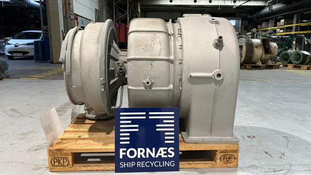 Image 6 of 10 - MAN B&W  - NR26/R 119