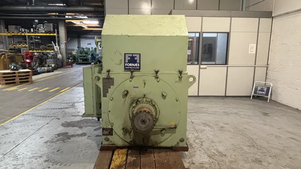 Image 4 of 9 - Loher - JNWA-500SB-04A