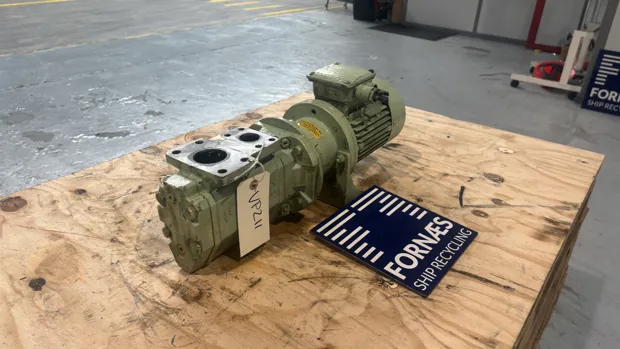 Image 2 of 10 - IMO - ACE 032L3 NVBP