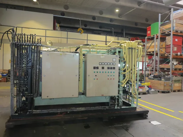 Image 1 of 8 - HS298